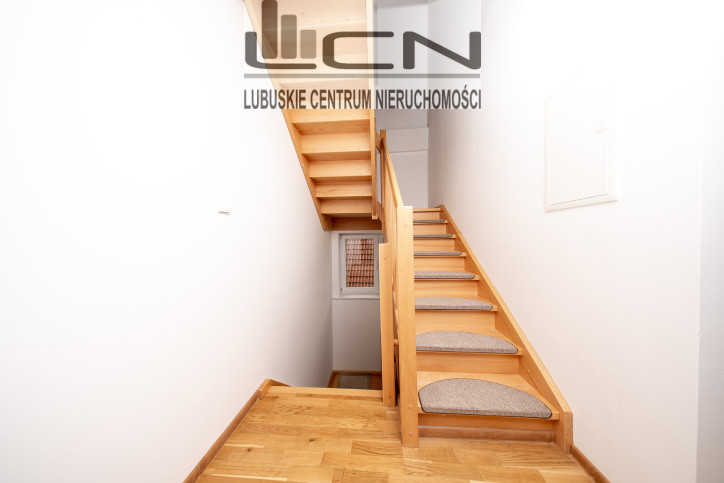 Dom Sprzedaż Łagodzin 16