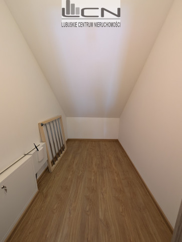 Dom Sprzedaż Wawrów 20